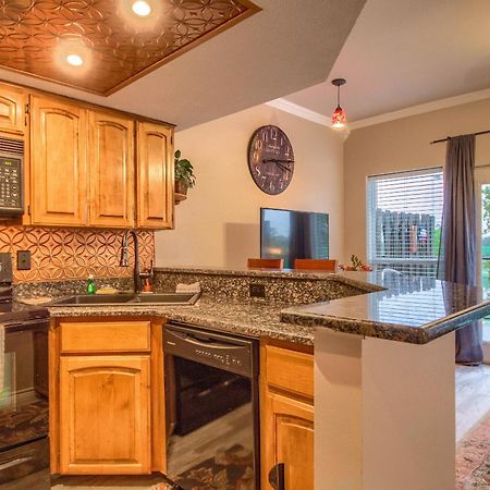 Ss 4B Riverside Condo New Braunfels Esterno foto