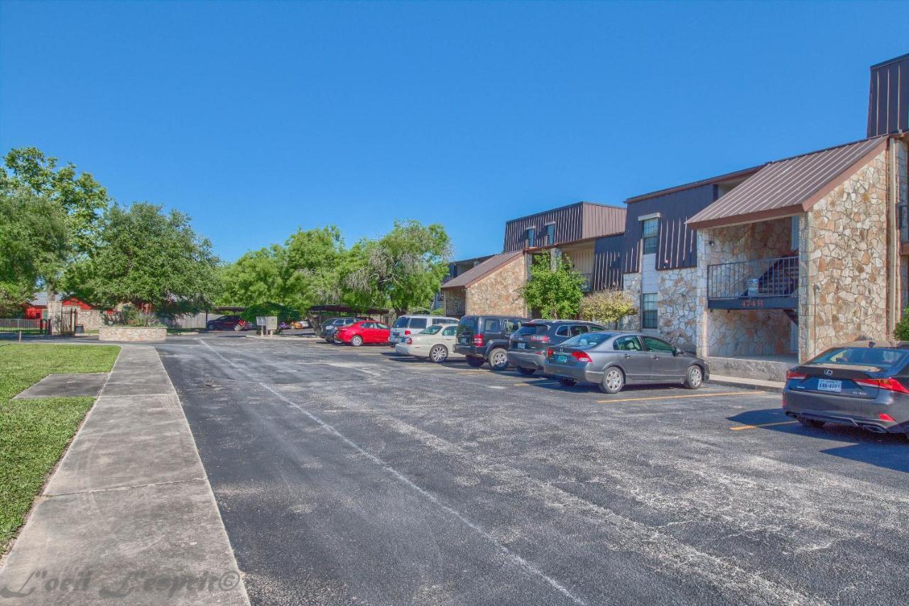 Ss 4B Riverside Condo New Braunfels Esterno foto